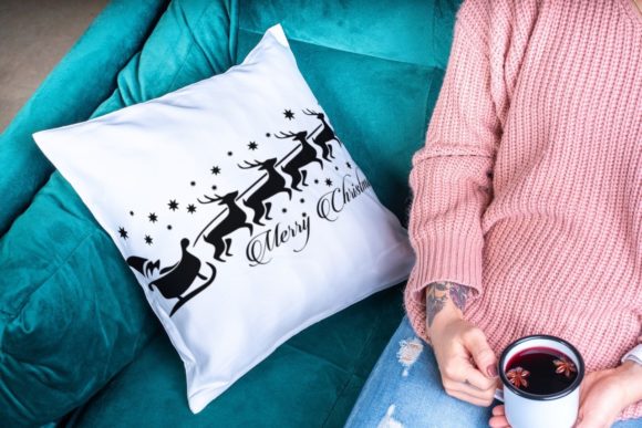 Review: Merry Christmas Graphics for Crafts